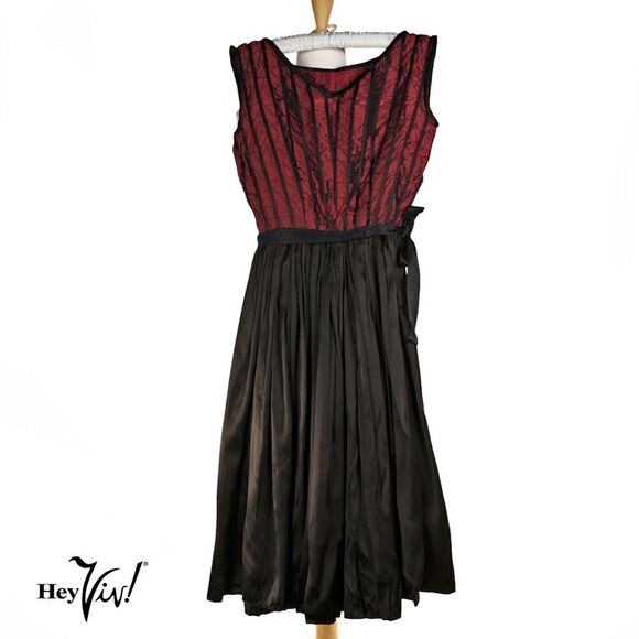 Vintage 50s Dress Fit and Flare Black Satin Circle Skirt Sze S B34 W22 - Hey Viv - Picture 1 of 6